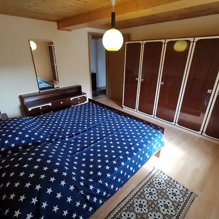 Apartma Sever * Crni Kal