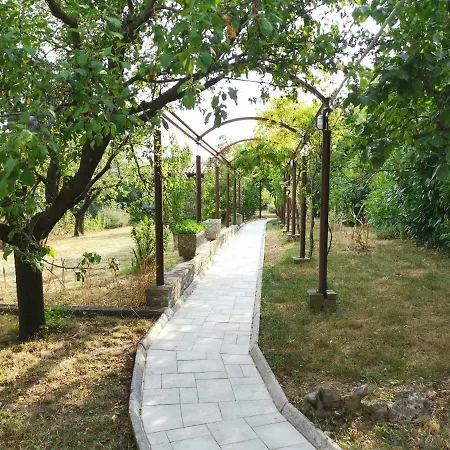Apartma Sever Crni Kal