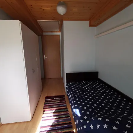 Apartma Sever *
